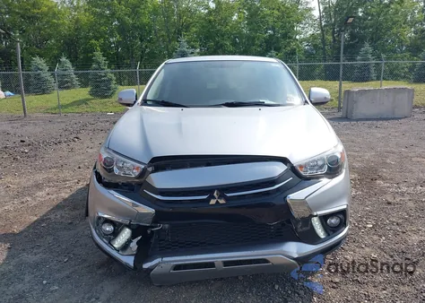 2019 Mitsubishi Outlander Sport 2.0 Se z USA, uszkodzony, nr VIN JA4AR3AUXKU004849